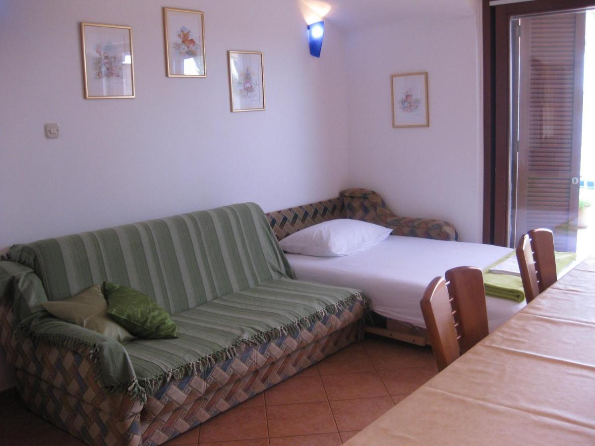 Apartments Nera Veldić Tisno Buitenkant foto