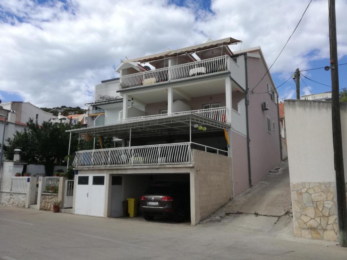 Apartments Nera Veldić Tisno Buitenkant foto