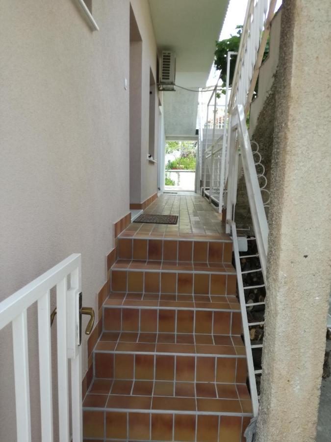 Apartments Nera Veldić Tisno Buitenkant foto