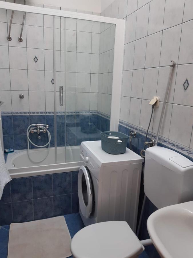 Apartments Nera Veldić Tisno Buitenkant foto